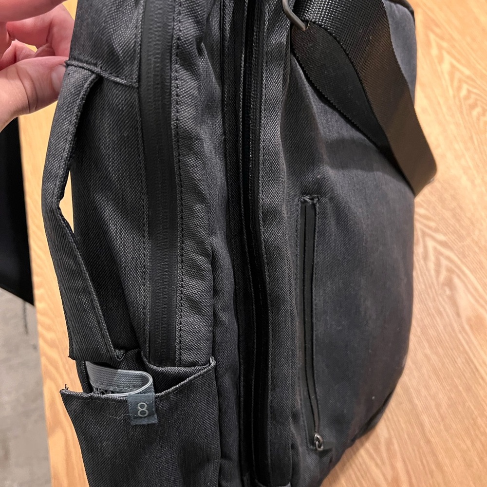 Mack Weldon Convertible Backpack/Briefcasese - Picture 5 of 8